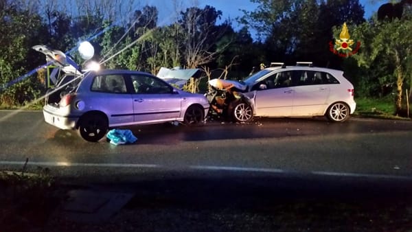 ZERO BRANCO: SCONTRO TRA DUE AUTO, SETTE FERITI